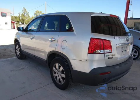 2011 Kia Sorento Lx z USA, uszkodzony, nr VIN 5XYKT3A10BG068675